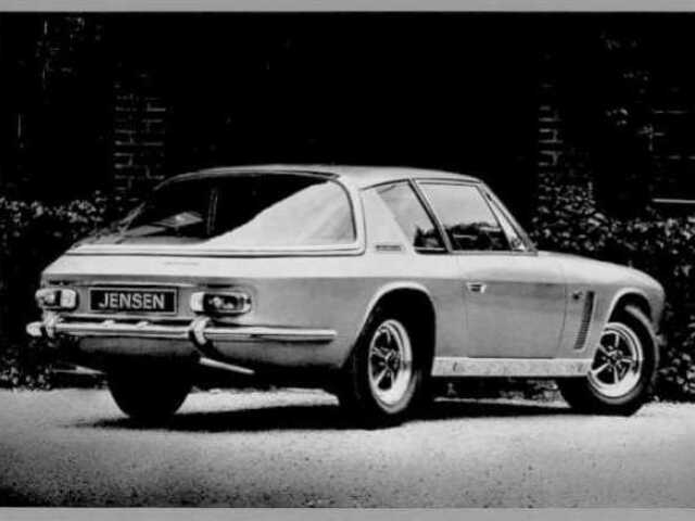 Jensen Interceptor sa začal vyrábať v roku 1966.