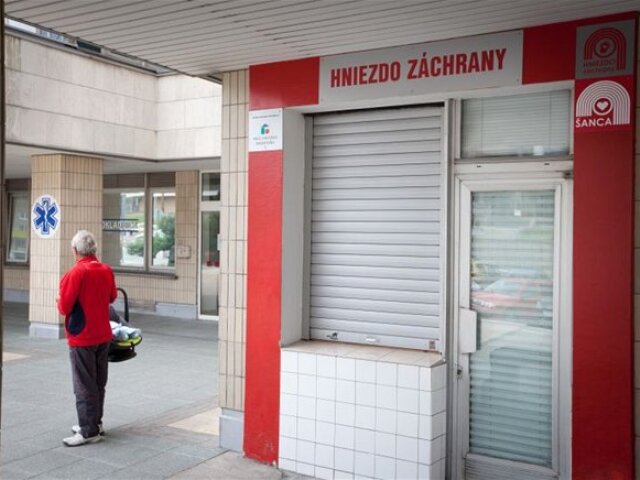 hniezdo záchrany