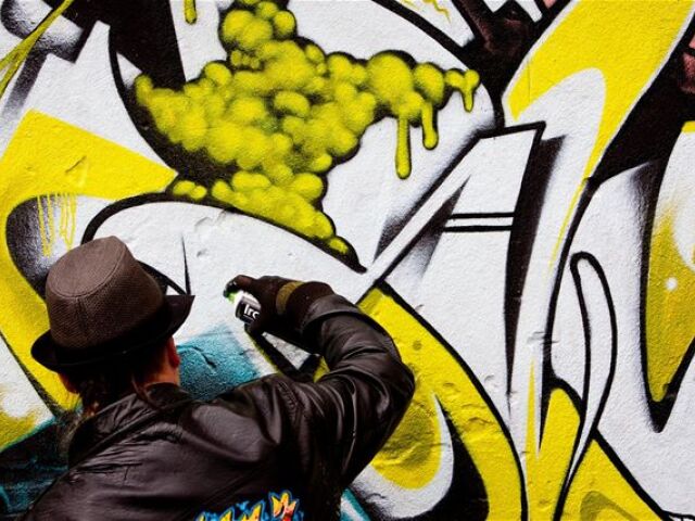 Graffiti vs. Cancer 