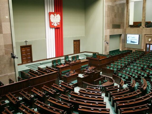 poľský parlament, Sejm, krucifix