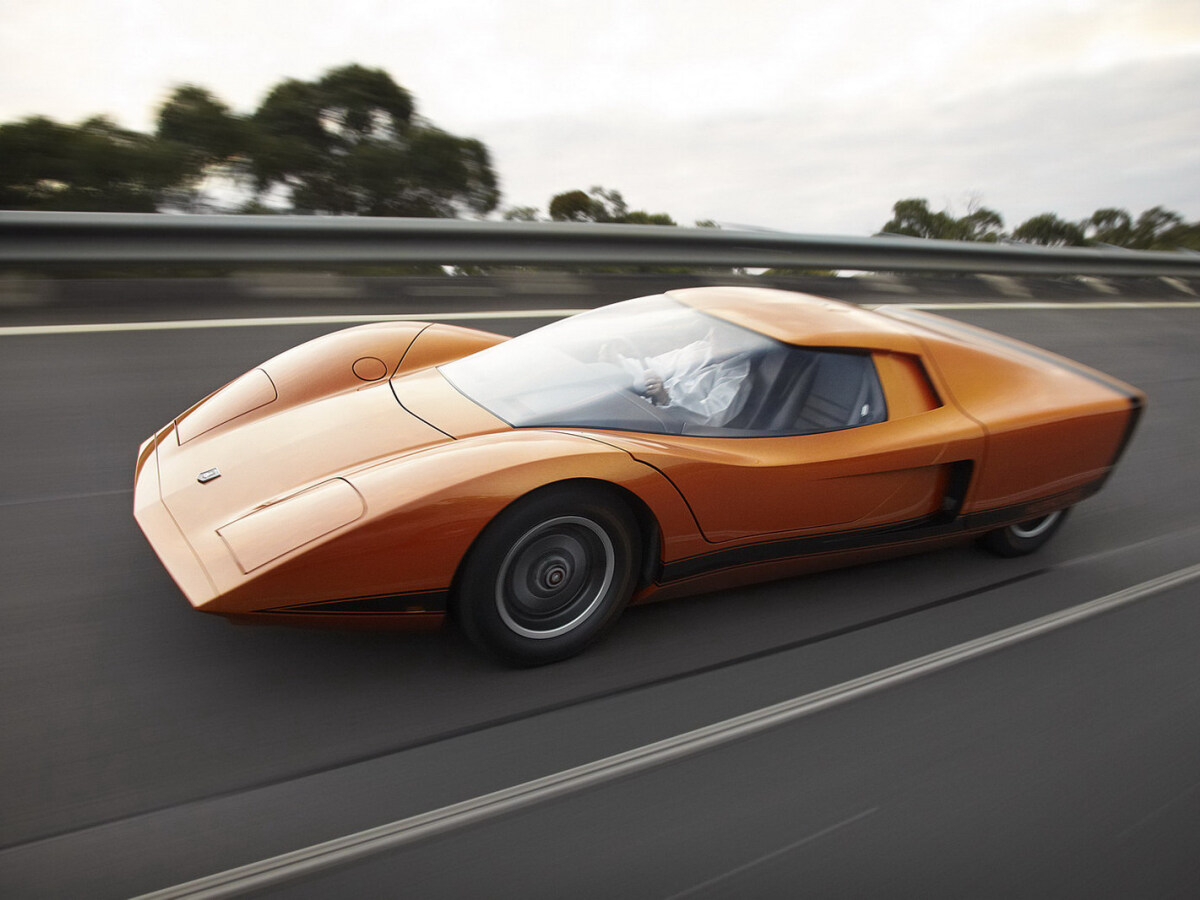 Holden-Hurricane pred