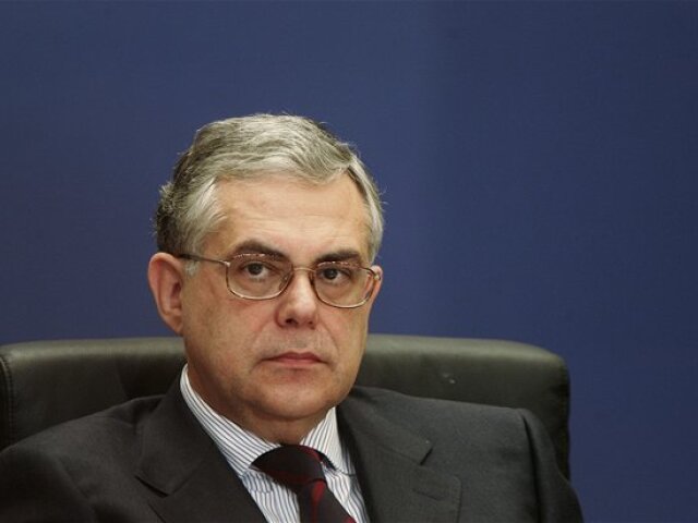 Lukas Papadimos, ECB, Grécko