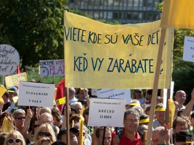 učitelia, štrajk