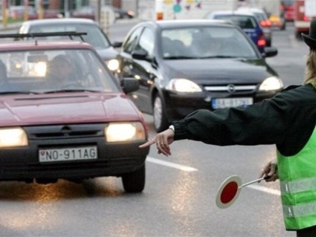 polícia, policajt, doprava, premávka
