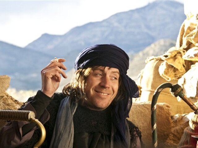 S jointom na cestách. Howard Marks alias Mr. Nice (hrá ho Rhys Ifans) je jedným z najslávnejších britských kriminálnikov všetkých čias.