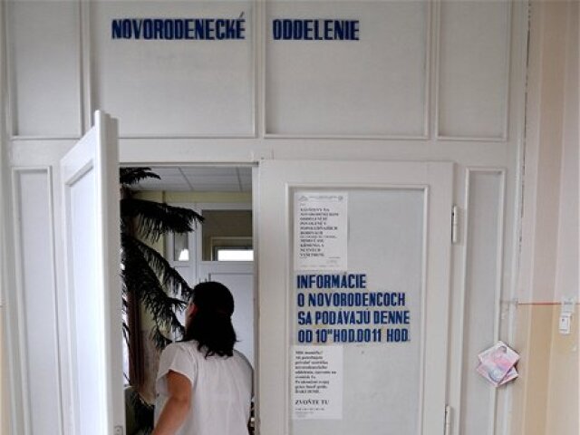 nemocnica, lekár, novorodenecké