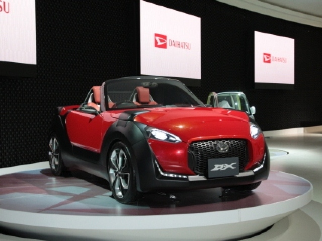 Daihatsu D-X