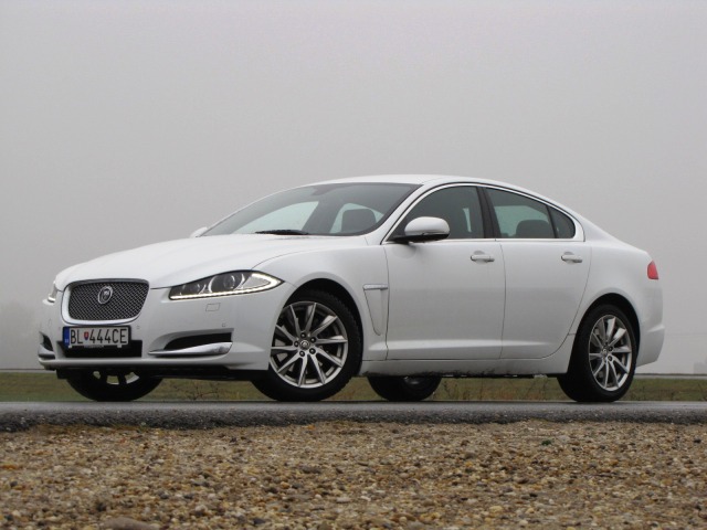 Jaguar XF