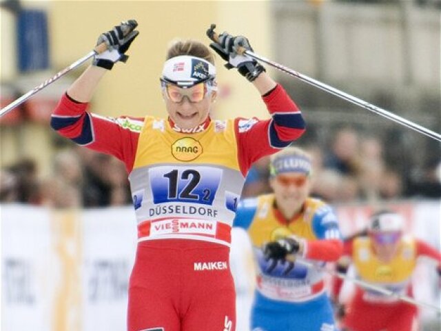 Maiken Caspersen Fallová