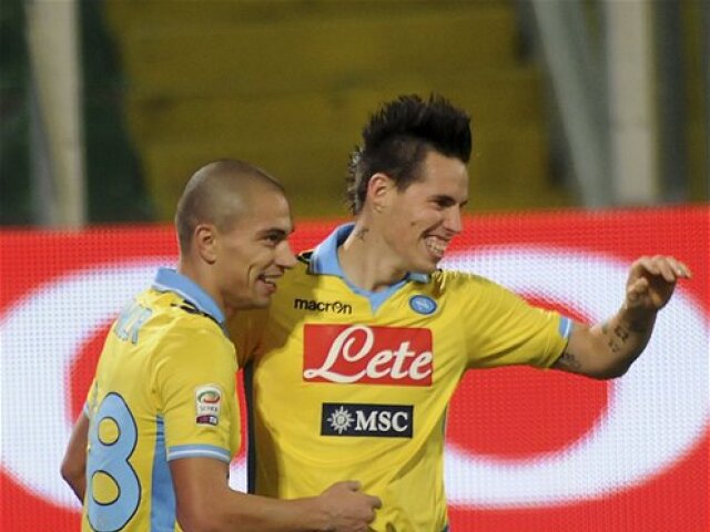 Gokhan Inler a Marek Hamšík 