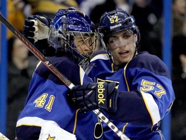 Jaroslav Halák , David Perron