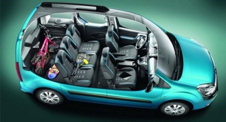 Berlingo Mulstispace môže ponúknuť 5 alebo 7 miest na sedenie.