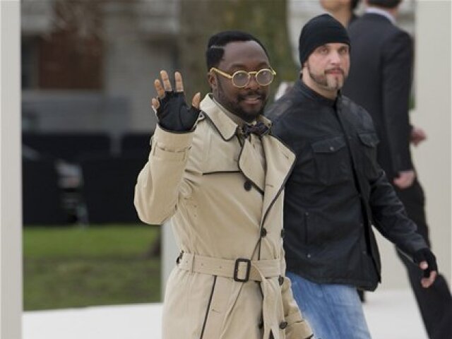 Will.i.am - Burberry - jeseň-zima 2012/2013