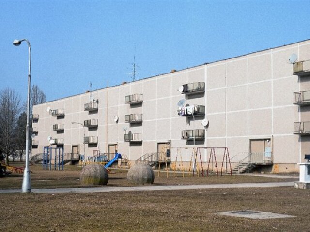 Marek Kvetan: Prefab, 2002 - 2003