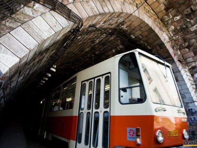 električka, tunel, doprava, mhd