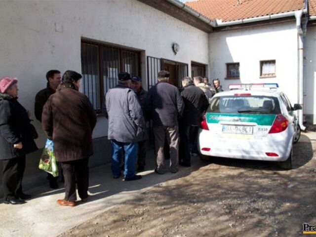 Šoporňa, referendum, polícia