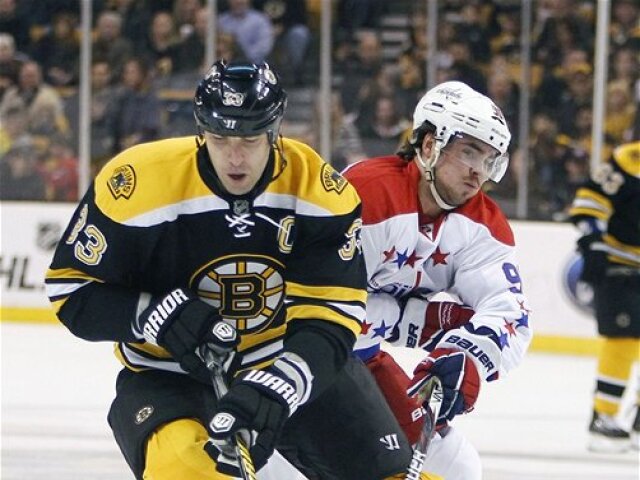 Zdeno Chára, Marcus Johansson