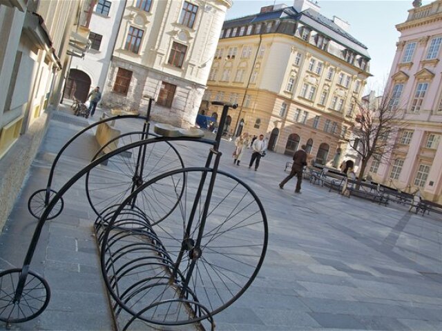 Bratislava, magistrát, bicykel, cyklisti