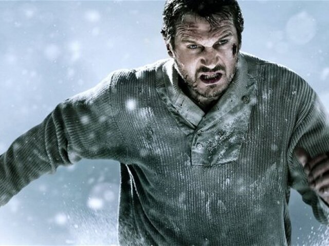 Liam Neeson ako John Ottway bojuje o prežitie vo filme Medzi vlkmi.