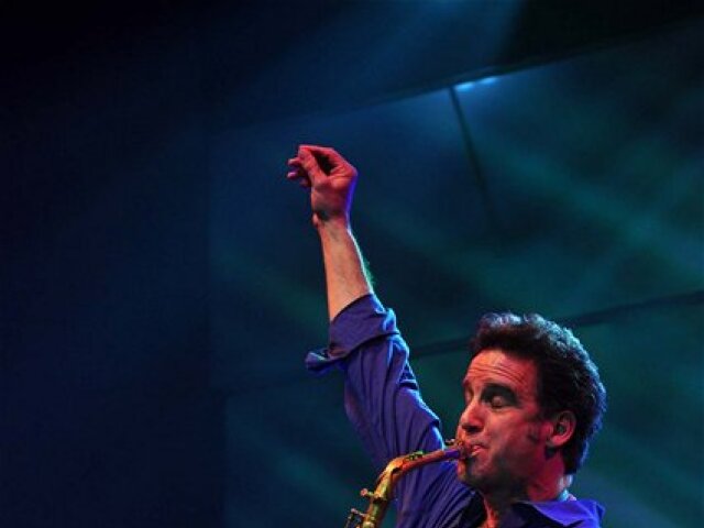 Americký saxofonista Eric Marienthal už tri roky spolupracuje so slovenskou skupinou Finally.