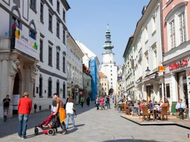 Bratislava, mesto, turisti