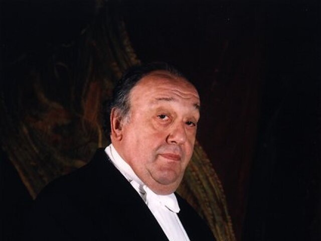 Nello Santi uvedie v piatok a v sobotu na javisku SND Verdiho Requiem.