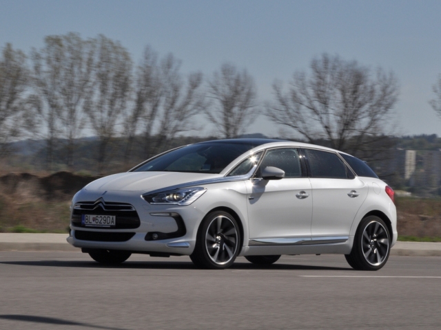 Citroën DS5