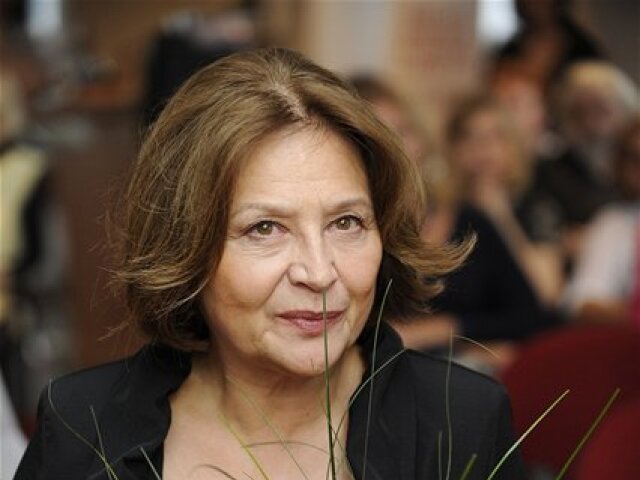 Emília Vášáryová