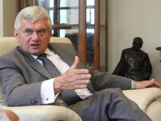 Ľubomír Jahnátek 