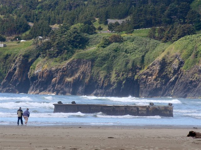 mólo, Japonsko, cunami, Oregon