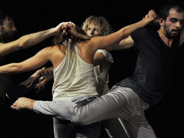 pohybe Bratislava v pohybe uvedie aj inscenáciu Basso danse maďarskej skupiny Hodworks.