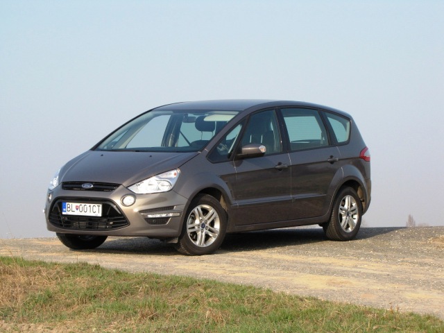 Ford S-Max