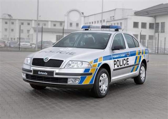 Polícia