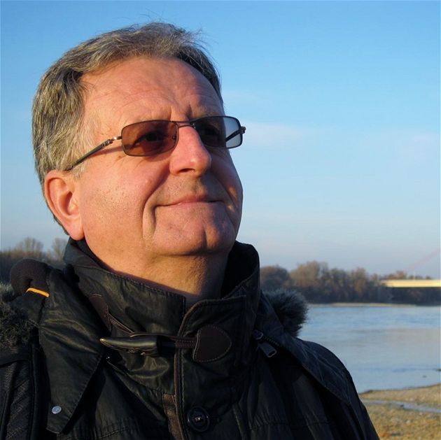Karol Moravčík