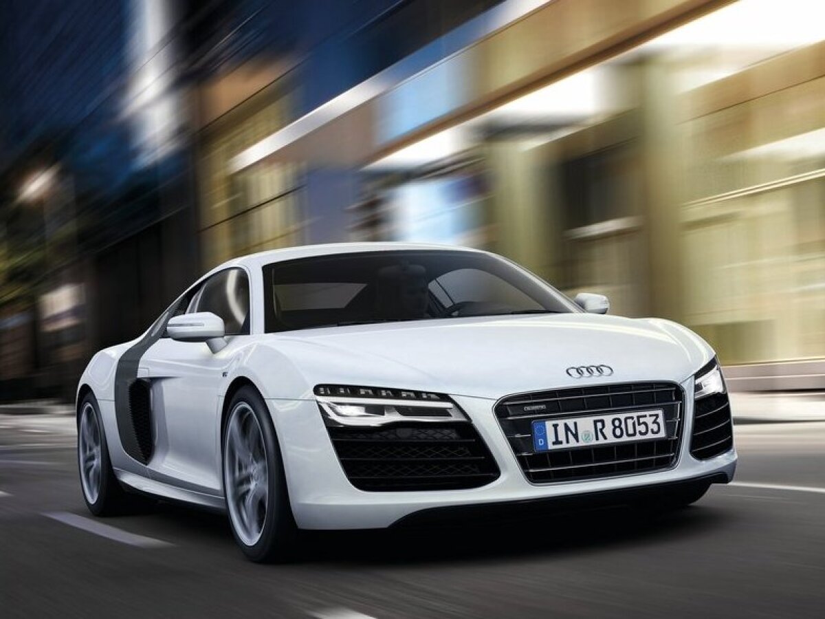 Audi R8