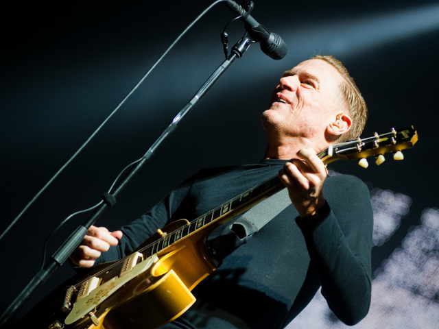 HUDBA: Bryan Adams v Bratislave