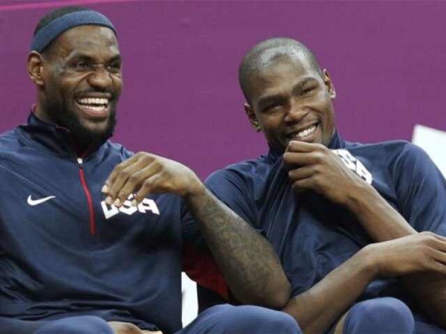 LeBron James a Kevin Durant