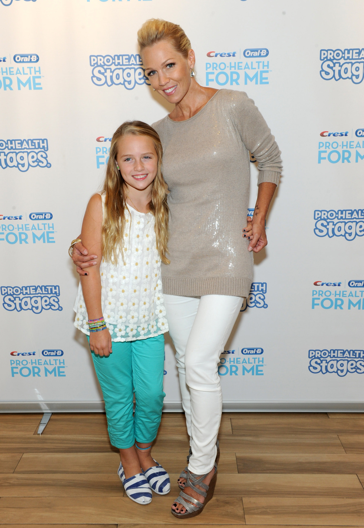 Jennie Garth Crest and Oral-B Back-to-School