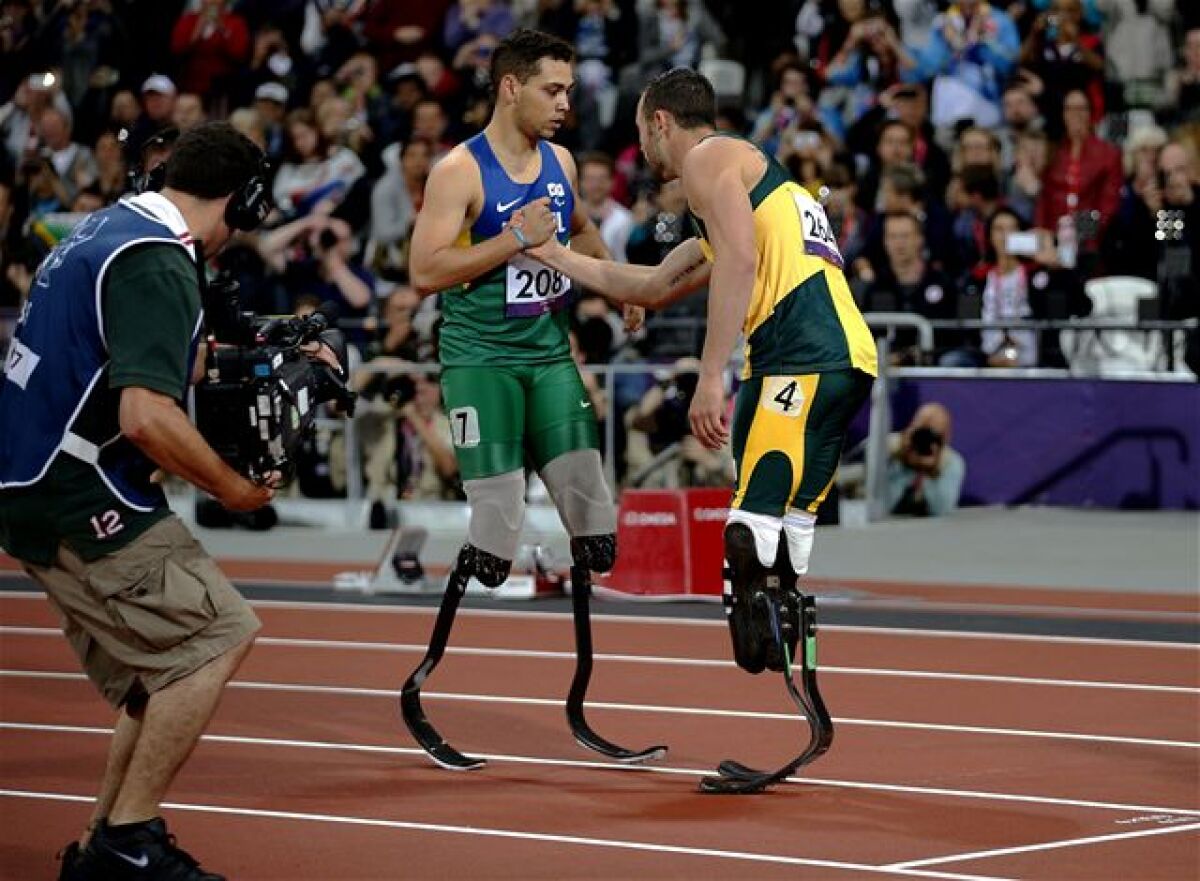 Alan Oliveira a Oscar Pistorius.