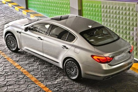 Kia Quoris