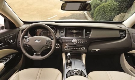 Kia Quoris