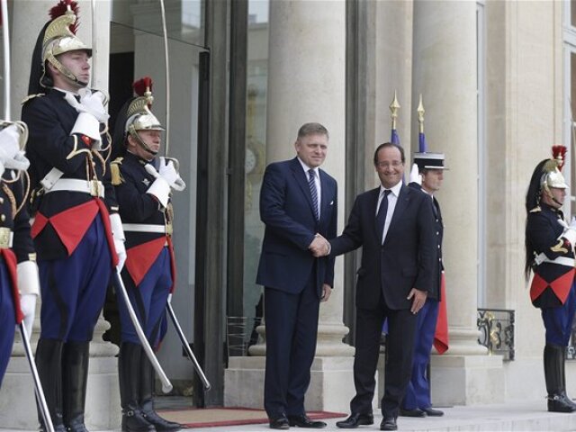 Fico, Hollande