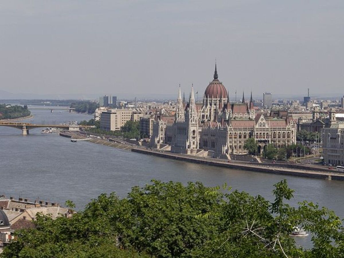 Budapešť