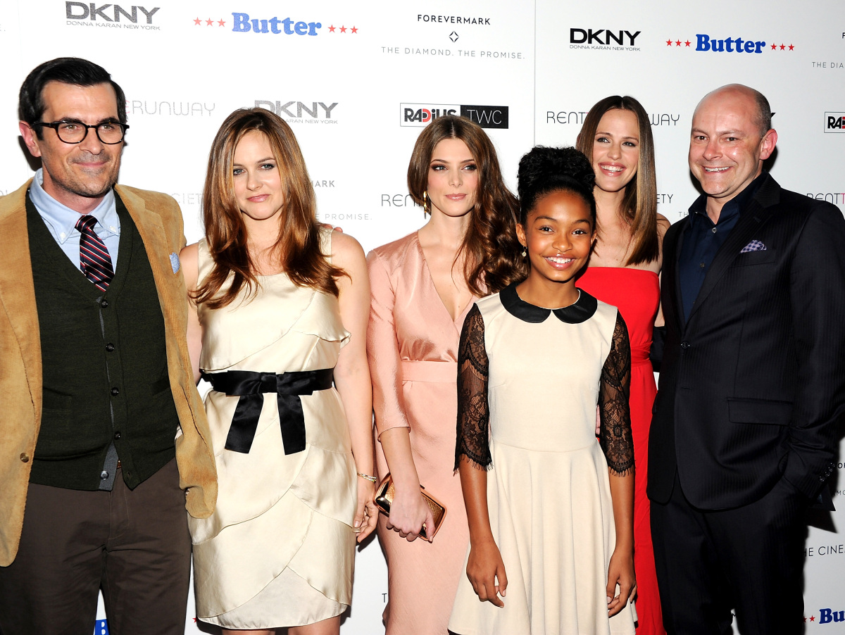 Ty Burrell, Ashley Greene, Yara Shahidi, Jennifer Garner a Rob Corddry