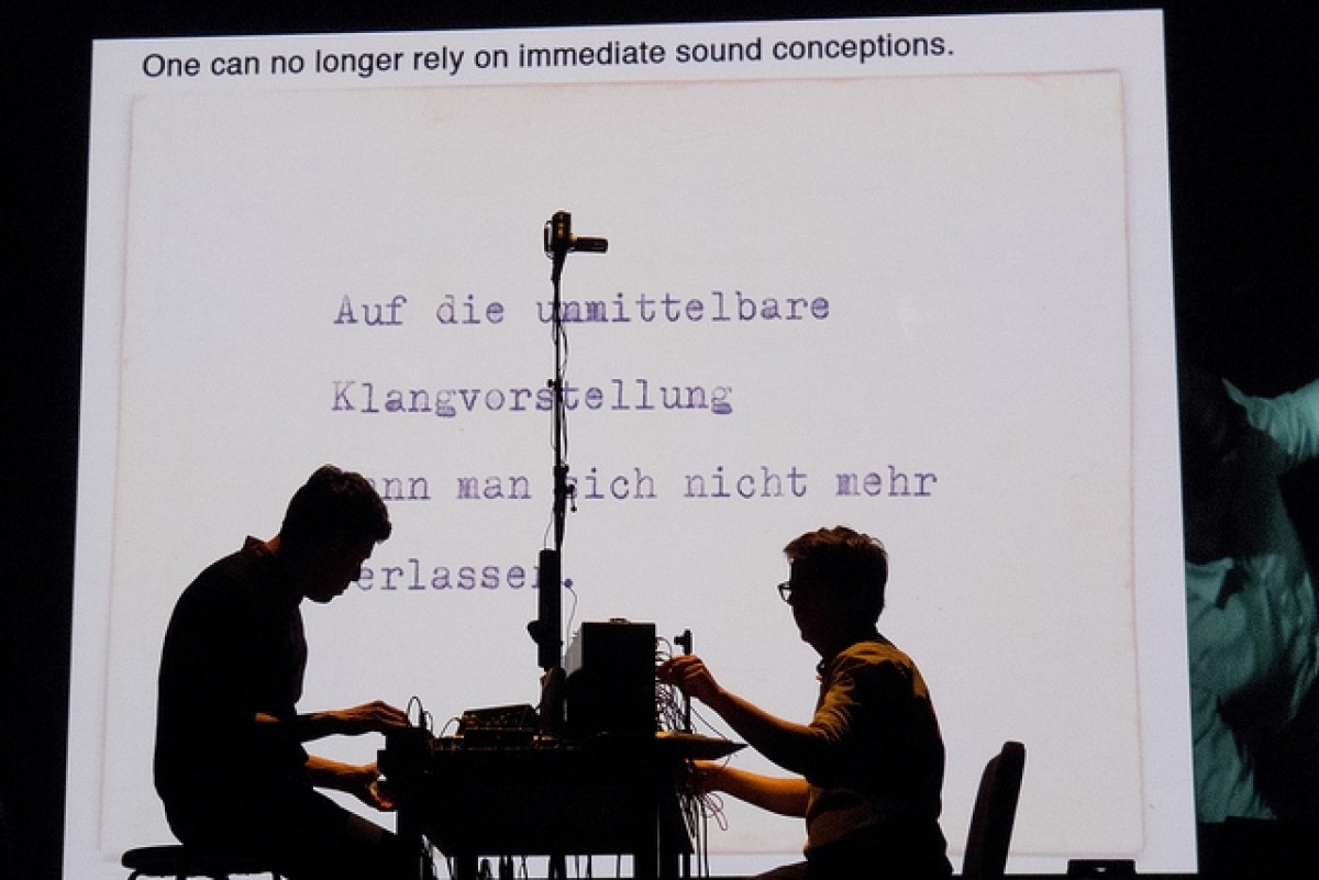 39 jan jelinek and 3X  Andrew Pekler a Jan Jelinek