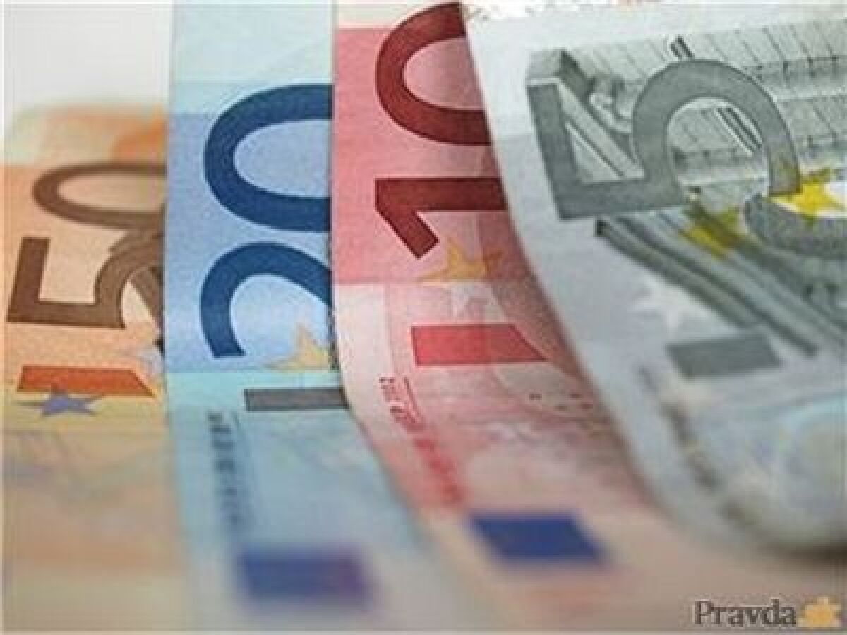 (typo - nepouzivat v orise) peniaze, euro, bankovky