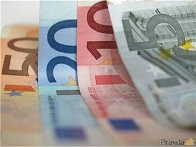 (typo - nepouzivat v orise) peniaze, euro, bankovky
