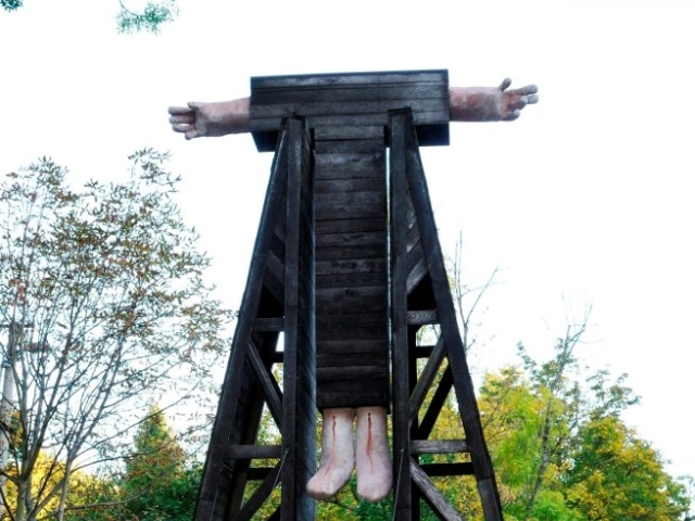 36 jankovic Jozef Jankovič: Krucifix, 1993