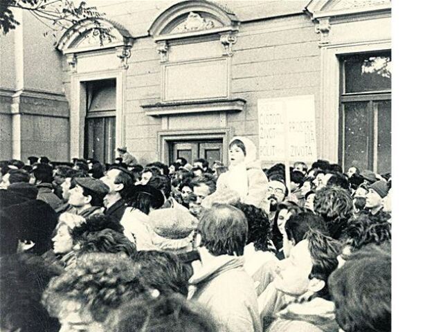 17. november 1989, námestia