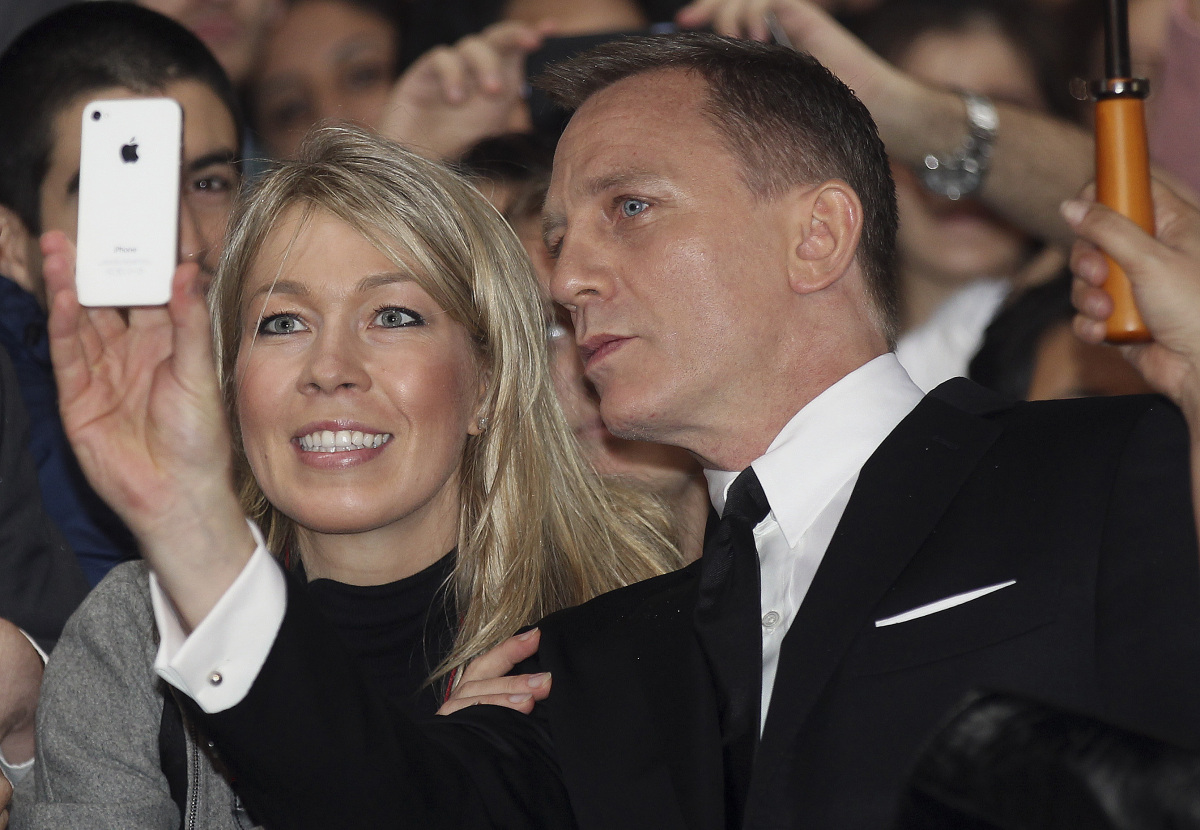 Daniel Craig